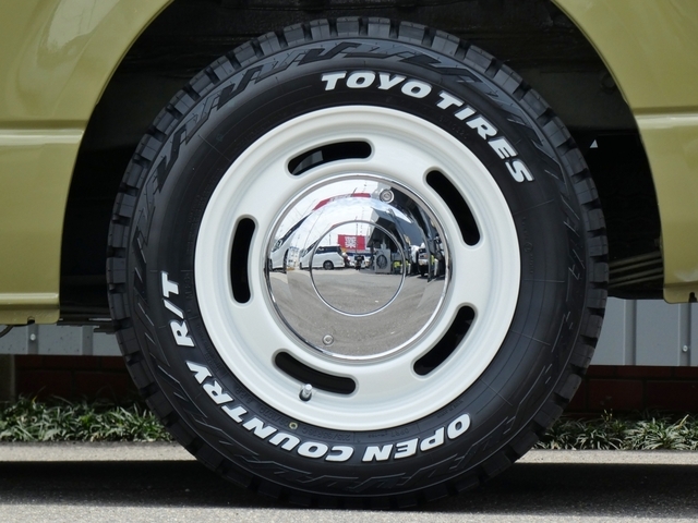 FD-classic16インチ・ホワイトにTOYOオープンカントリーRTを装着♪