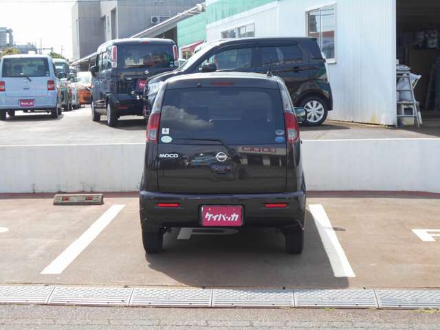自動車保険はプロ代理店（ディーラー特級代理店　三井住友海上、東京海上日動、損保ジャパン日本興亜、あいおいニッセイ同和損保）レッカー積載車とレスキュー作業車を県内拠点で11台配置。