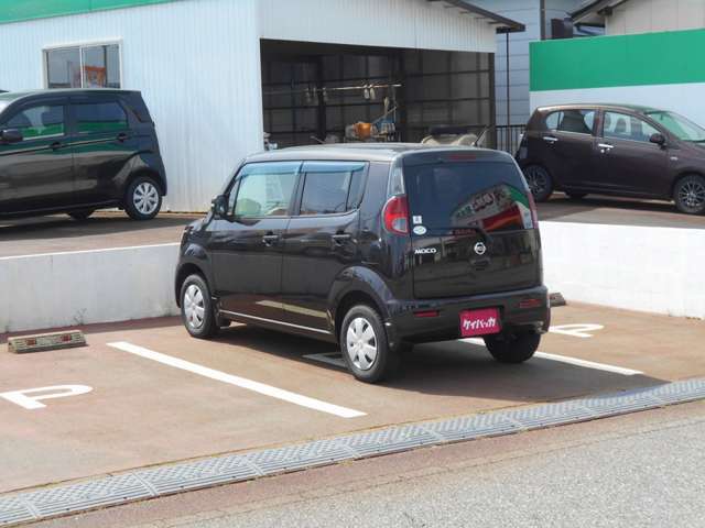 中古車だけではなく新車の販売・オリジナル設定も可能です。トヨタ、日産、ホンダ、スバル、ダイハツ、スズキ、マツダ、三菱の各社を取扱い。H24年度はスバル店の新車販売台数全国1位を獲得しました。