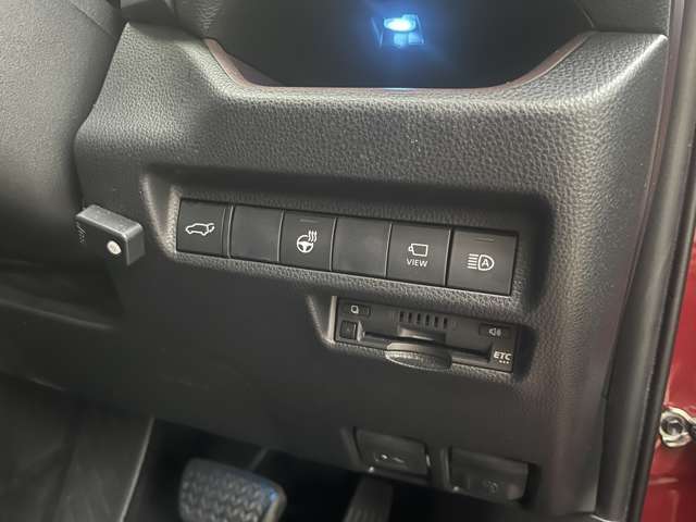 TVキャンセラー！！パワーバックドア！！ステアリングヒーター！！