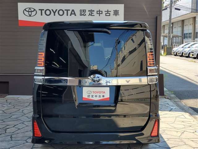 ご遠方の方も販売可能ですがご本人様がご来店いただだき、実車の確認後の販売とさせていただきます。（諸費用に関しましても掲載価格と異なり遠方販売費用になります。詳しくはスタッフへお尋ね下さい。）