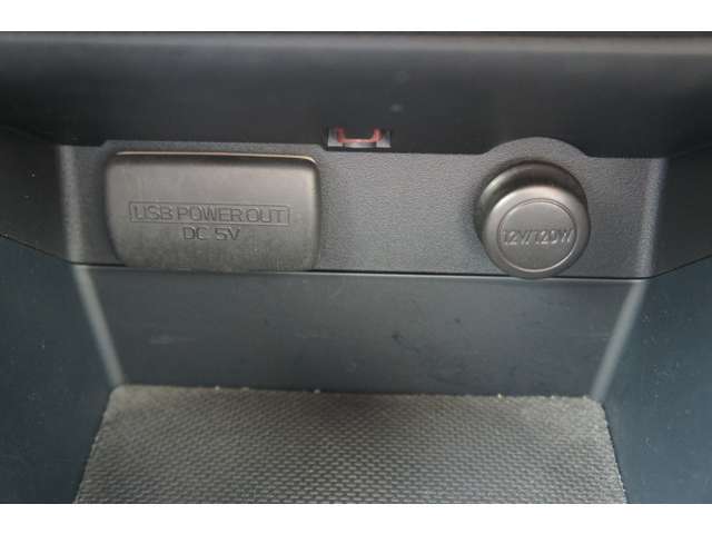 全国納車承っております！！中古車は、唯一無二と言われております♪当店のお車を気に入って頂きましたお客様の元へお届けできるように、全国納車を承っております☆陸送費等は、お気軽にお問合せください！！