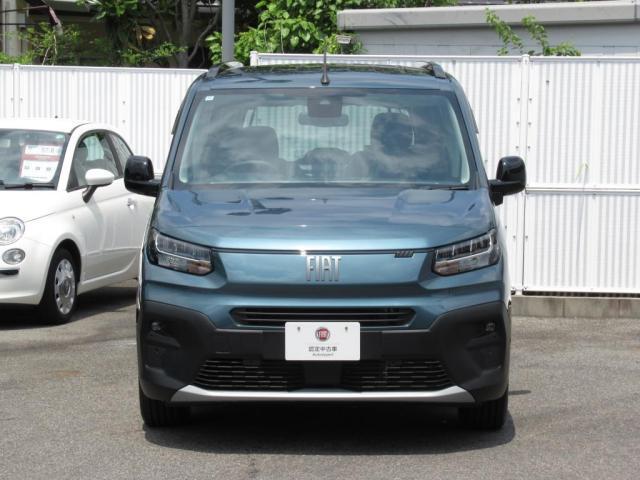 この度は数ある車両の中、当店の中古車をご覧頂きありがとうございます。気になる点がございましたらお気軽にお問合せください。
