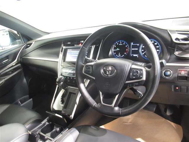 中古車は一台限りとなります。お気軽にお問い合わせください。