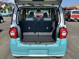 キッズルーム完備。ご家族でゆっくりおくつろぎ下さい！バリアフリー設計の多目的トイレや女性用サニタリーベビーカーもご用意しております！メンテナンス等でお待ちの際も店内でゆっくり過ごせます