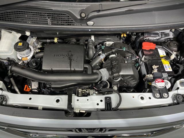 親切・丁寧な専門メカニックスタッフが応対！・車検・点検整備・事故等の修理などアフターサービスも安心。お車のカスタマイズもネクステージのサービススタッフまでご相談ください！