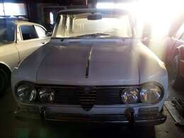 ノスタルジックなアルファロメオを気軽に楽しもう。お気軽にお電話ください。伊勢自動車道　松阪インターより車で5分。