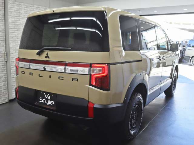 フルノーマル車両を新品パーツを使用し、弊社で制作した一台です。是非一度お客様ご自身の目でご覧になってください。