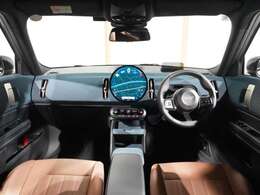 ■高年式、低走行、装備や価格に魅力があるなど、専門店の目線で厳選した高品質なミニのみ厳選し、約250台以上の新旧ミニの中からお気に入りの1台をお選びいただけます■マッチした1台がきっと見つかりますよ♪