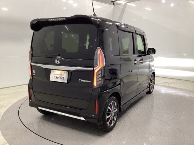 分割払いは当店扱いのホンダファイナンスが便利です。運転免許証があればその場で即審査可能です。