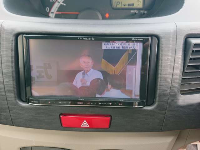 お車だけでなく整備も格安ですので、アフターフォローもお任せください！車検、修理、鈑金、保険など何でもご相談ください。