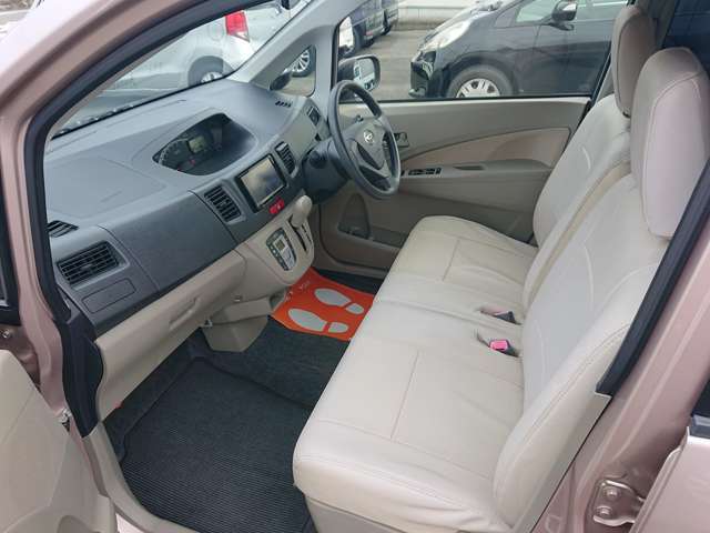 ポッキリ自販には50万円までの良質な格安車が続々入庫中！！買い取りも注文販売も可能ですので、ぜひ一度お問い合わせください！