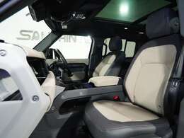 納車前に自社工場にて入念に納車前整備を施します。プレミアム輸入車専門店ならではのノウハウで、消耗品の交換はもちろん、その車種の弱点を押さえた整備も好評です。