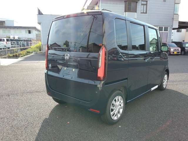 豊富な在庫車数でお客様のカーライフにピッタリの1台をご提案いたします！軽自動車専門店なので軽自動車販売に強く、豊富な各メーカー車を展示してお客様のご要望に適った1台をご提供いたします！