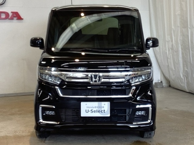 【Honda認定中古車 U-Select】　エンジン、オーディオやカーナビ(社外品は除く）に至るまで保証をお付け致します。全国のホンダディーラーで保証と整備が受けられます。