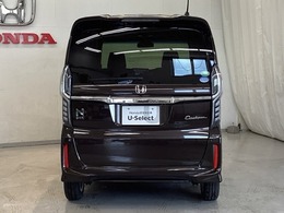 購入後も自社指定整備工場完備でお客様の愛車をしっかりサポート致します！御納車時には安全かつ安心してお乗り頂けるようホンダ専門知識を持つ整備スタッフが点検・整備・装備も説明をしてお渡ししております。