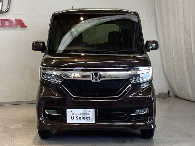 【Honda認定中古車 U-Select】　エンジン、オーディオやカーナビ(社外品は除く）に至るまで保証をお付け致します。全国のホンダディーラーで保証と整備が受けられます。