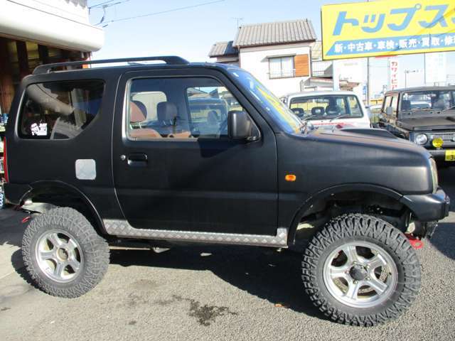 当店はランニングコストを抑え少数精鋭にて低価格にて提供しております。お手頃良質車をお探しの方！是非当店にご相談ください！