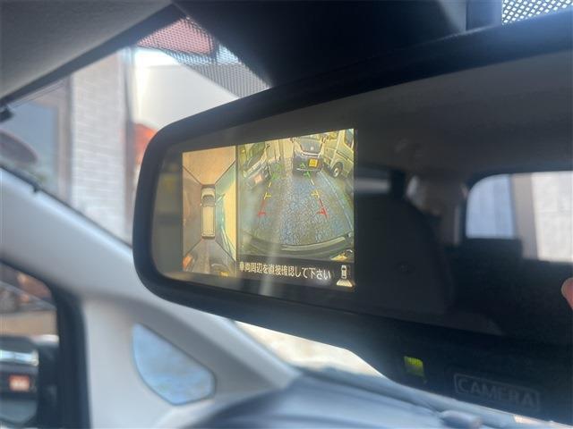 バックカメラ装着済！死角になりやすい後方もとても見やすいです☆車庫入れに自信がない方や縦列駐車が苦手な方にも、オススメな機能です！安心度もアップ！