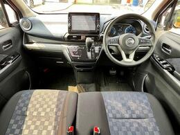 アナタのが乗るコックピットです！！