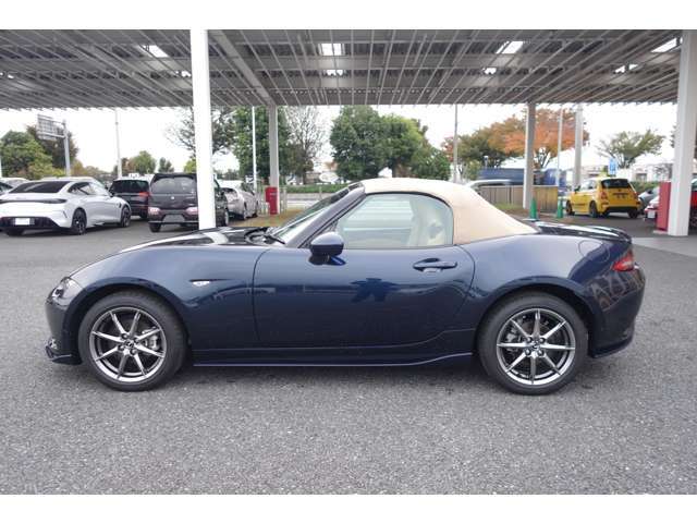 当店ではボディコーティングも承っております。現在のお車や乗り換えしたお車でもお気軽にご相談ください。