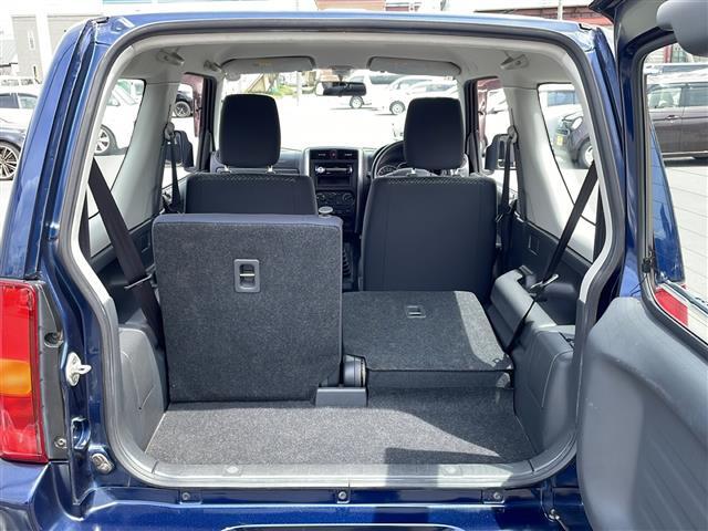 【シートアレンジ】乗せる人数、荷物によってシートをアレンジすれば、ダンボールなどの大きい荷物や、釣り具などの長尺物も載せられそうですね！