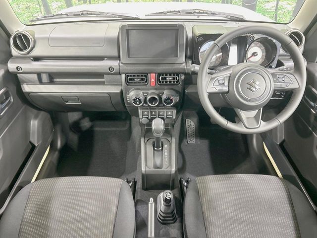 グループ総在庫数約30，000台！！全国の系列店からメーカー・車種問わずご紹介出来るので、あなたにピッタリのお車が見つかるはずです♪まずはお問い合わせ下さい☆