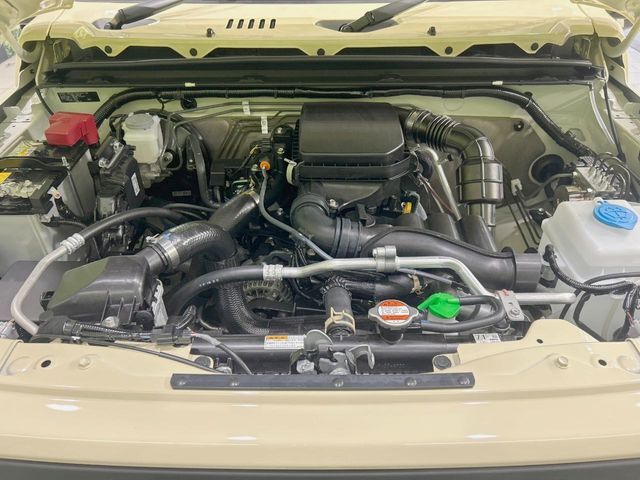 親切・丁寧な専門メカニックスタッフが応対！・車検・点検整備・事故等の修理などアフターサービスも安心。お車のカスタマイズもネクステージのサービススタッフまでご相談ください！