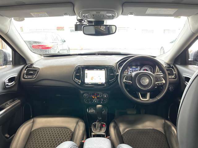 BMW、メルセデス、アウディといったドイツのプレミアムブランドをはじめとした、各種輸入車ブランドを同時に比較することができます。