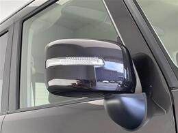 【ドアミラー】大きくて見やすいので、後方を見るときも安心です！