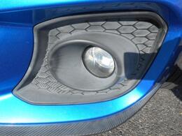 フォグランプ装備です。暗い道や見通しの悪い箇所でも安全の為にお使い頂けます。