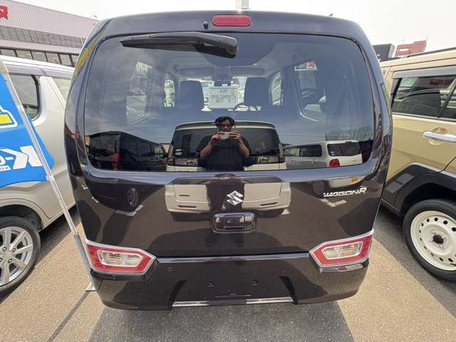 お客様にお気に入りのお車を安心して長くお乗りいただくために、ケイカフェは最長10年間、325項目以上をカバーするワイド保証プランをご用意しております。月々約332円でご加入いただけますのでぜひご検討下さい！