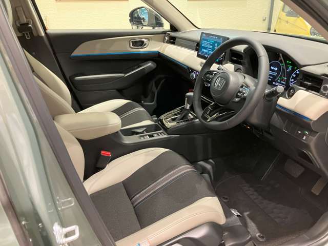 運転席・助手席にはシートヒーターを装備しておりますので、快適にお使いいただけます！