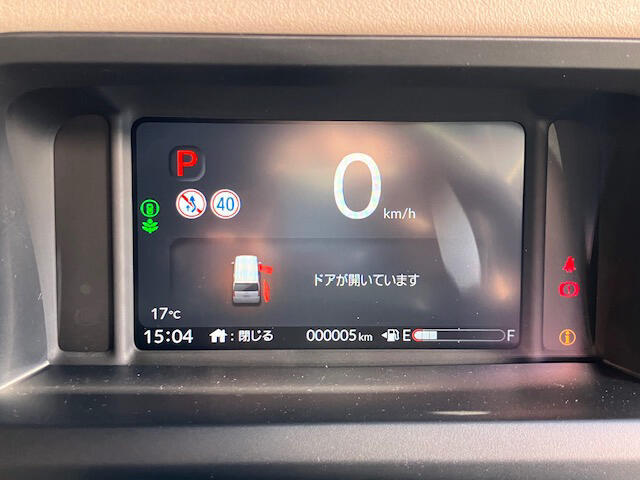 スピードメーターになります！デジタルメーターなのでとても見やすいです。