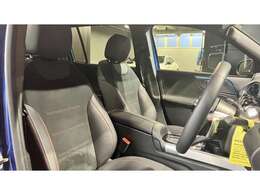 メルセデス・ベンツはドイツ本国シュツットガルト近郊でのメルセデス自車が関わった重大事故を、40年以上に亘って調査しています。