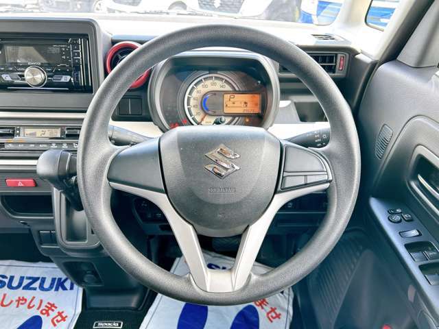 自社整備工場完備！　納車後のアフターフォローも安心してお任せください！