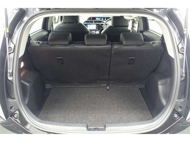 コンパクトなボディ-なのに、しっかりと確保されたラゲ-ジスペ-スが魅力（＊＾＾＊）