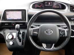 清潔で広々した座席です！是非、現車を見て体感してみてください。