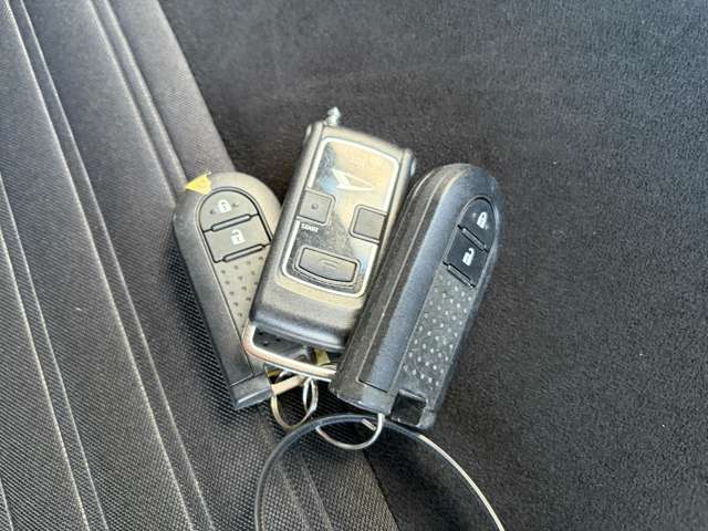 スペアキー・エンジンスターター付き！