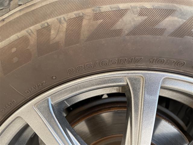 【その他】このクルマ限定で使える装備品が付いています！使い方などはぜひ実際に店舗にお越しいただき、専門スタッフにお尋ねください！