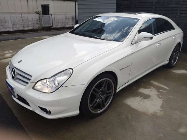 お支払方法はカーローンなども対応可能です。お気軽にお問い合わせ下さい。無理のないお支払いプランで理想のお車に乗るご提案をさせて頂きます。スムーズな審査で頭金ゼロ～最長120回までの支払いプランが可能！