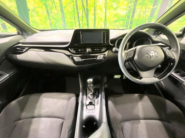 グループ総在庫数約30，000台！！全国の系列店からメーカー・車種問わずご紹介出来るので、あなたにピッタリのお車が見つかるはずです♪まずはお問い合わせ下さい☆