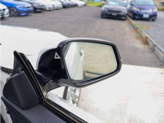 第三者検査専門機関AISによる厳正な車両検査を受けており車両品質評価書も発行されます。
