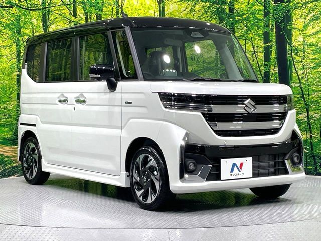 大好評のボディコーティング「弾スプラッシュコート」もご納車までに施工可能。通常のガラスコートと異なる、耐久年数6年の無機質ガラスコーティングが、ボディをキレイな状態に保ってくれます。
