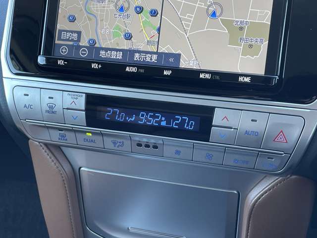 【オートエアコン】車内温度を感知して自動で温度調整をしてくれるのでいつでも快適な車内空間を創り上げます！
