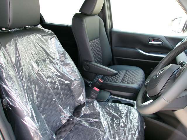 ★あなたの愛車高価買取・下取★良質なお車を直接店頭で販売しますので、高く下取り出来ます！オークション出品を前提とした買取店には負けません！是非ご相談下さい★