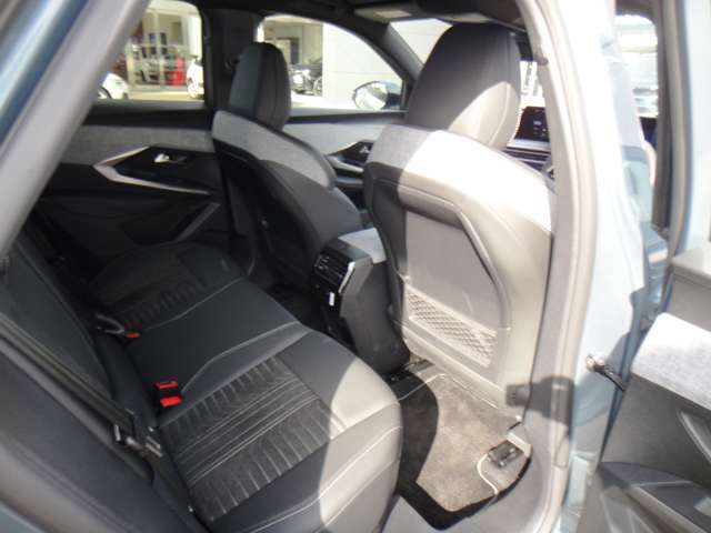 展示場に無いお車も全国からお探し致します！