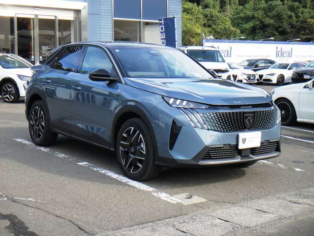 当社はプジョー/シトロエン/DSオートモビル3拠点複合正規ディーラーです。