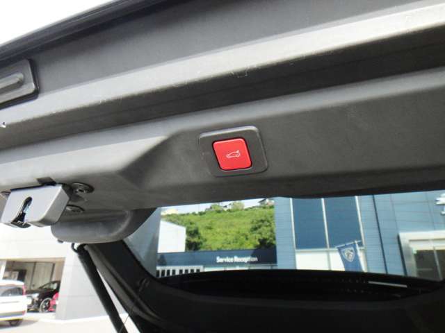 在庫車は全て室内除菌済み！また、ご納車時に「二酸化塩素ガス」による除菌をオプションにてご用意しております。