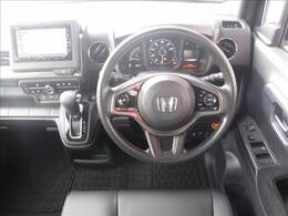 純正ナビフルセグTV☆Bモニター☆USB電源☆前席シートヒーター☆LEDヘッドライト☆LEDフォグ☆オートライト☆ミラーウインカー☆リアパーキングセンサー☆ホンダセンシング☆ACC☆LKAS☆禁煙車☆